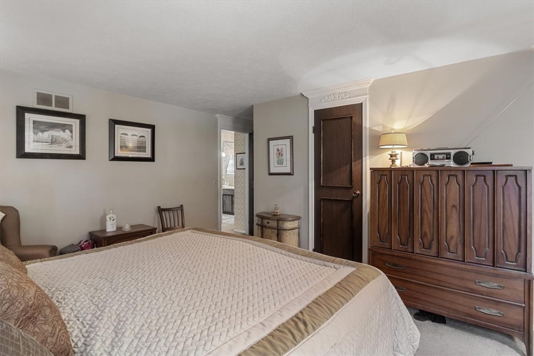 122 Jackson Rd Extension Penfield, NY 14526 - Photo 33 of 39