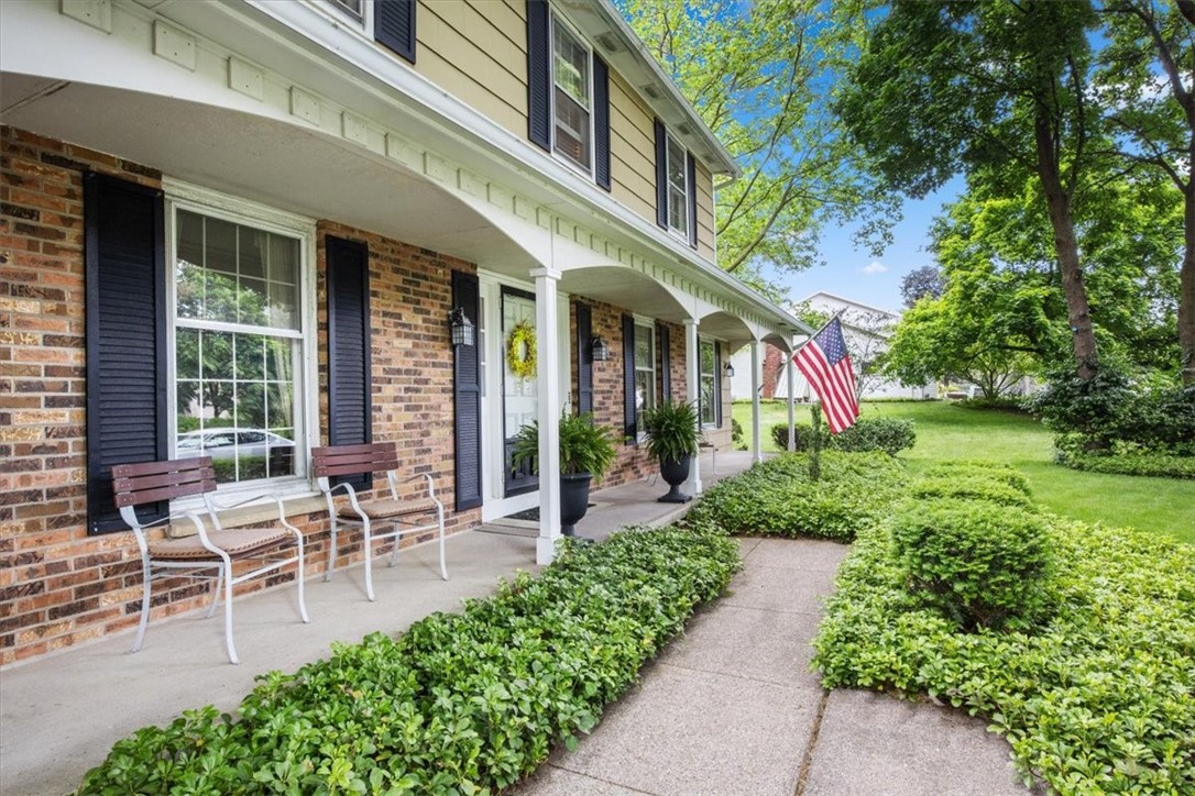 122 Jackson Rd Extension Penfield, NY 14526 - Photo 4 of 39