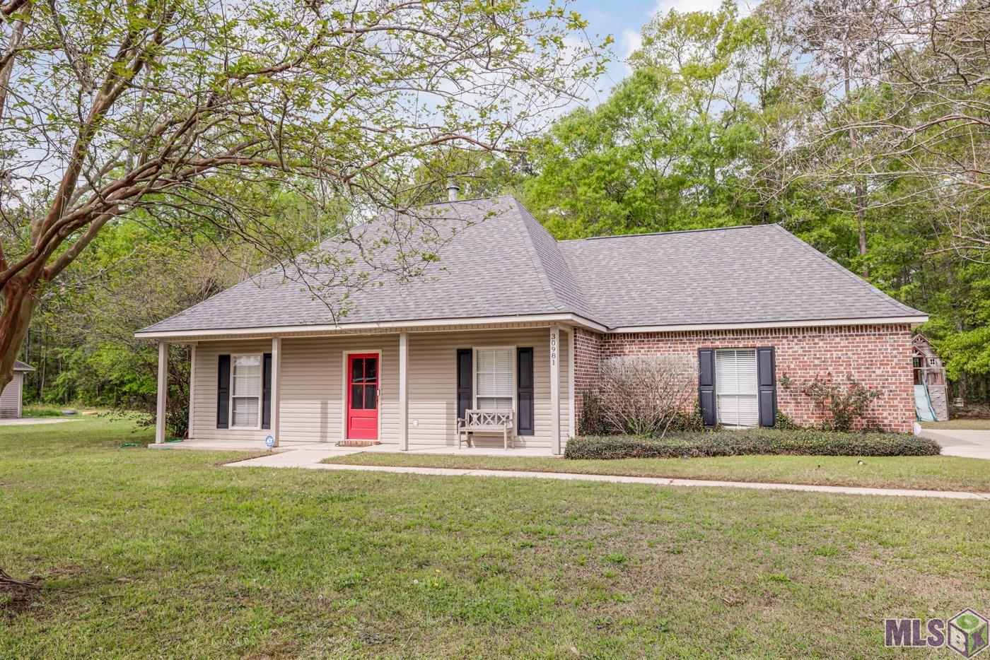 30981 Linder Road Denham Springs, LA 70726 - Photo 2 of 18 Gallery Image 2
