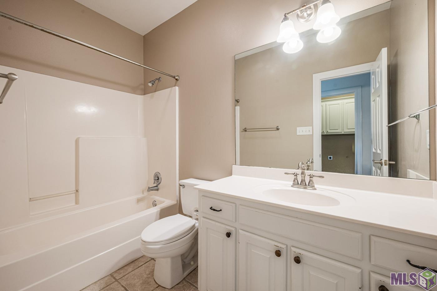 30981 Linder Road Denham Springs, LA 70726 - Photo 10 of 18 Gallery Image 10