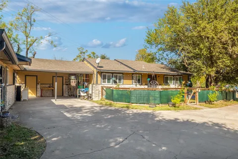 $460,000 | 5806 Cherry Park, Austin, TX 78745
