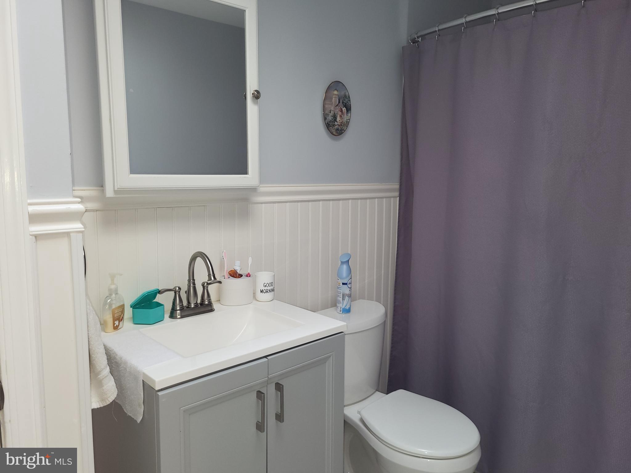 4215 Fairdale Road Philadelphia, PA 19154 - Photo 30 of 39 Bathroom