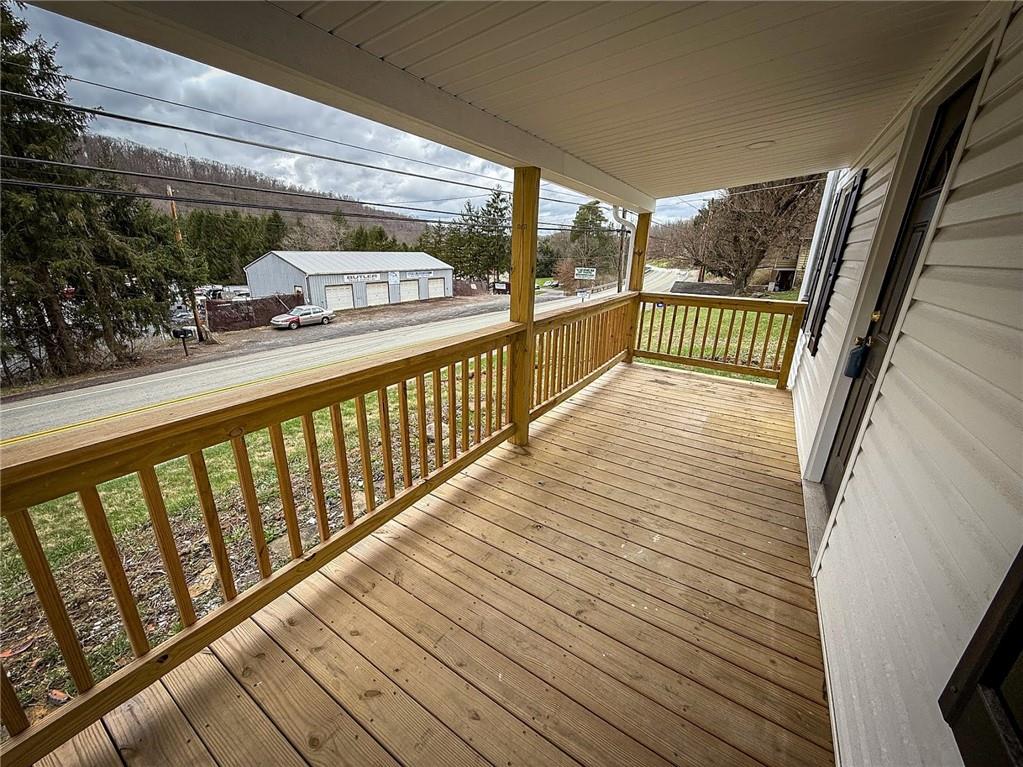 416 Oneida Valley Road Butler, PA 16001 - Photo 4 of 40 a view of balcony with