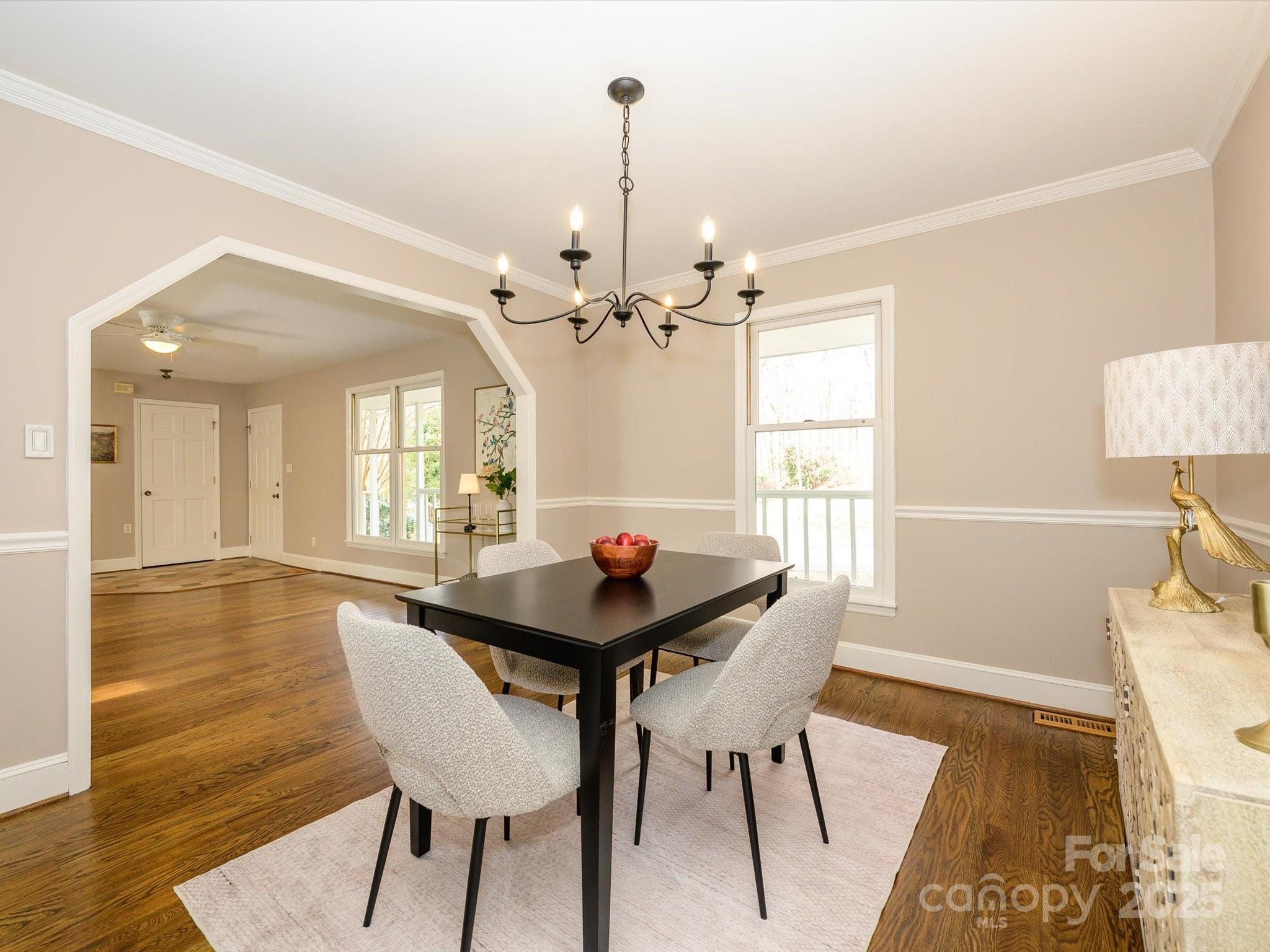 521 Mountainview Drive Charlotte, NC 28270 - Photo 11 of 35