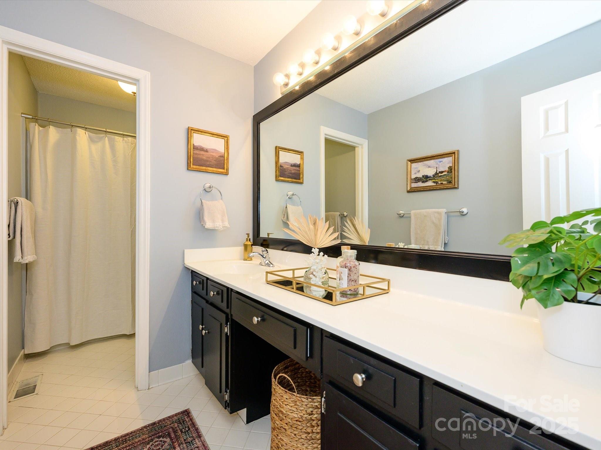 521 Mountainview Drive Charlotte, NC 28270 - Photo 20 of 35