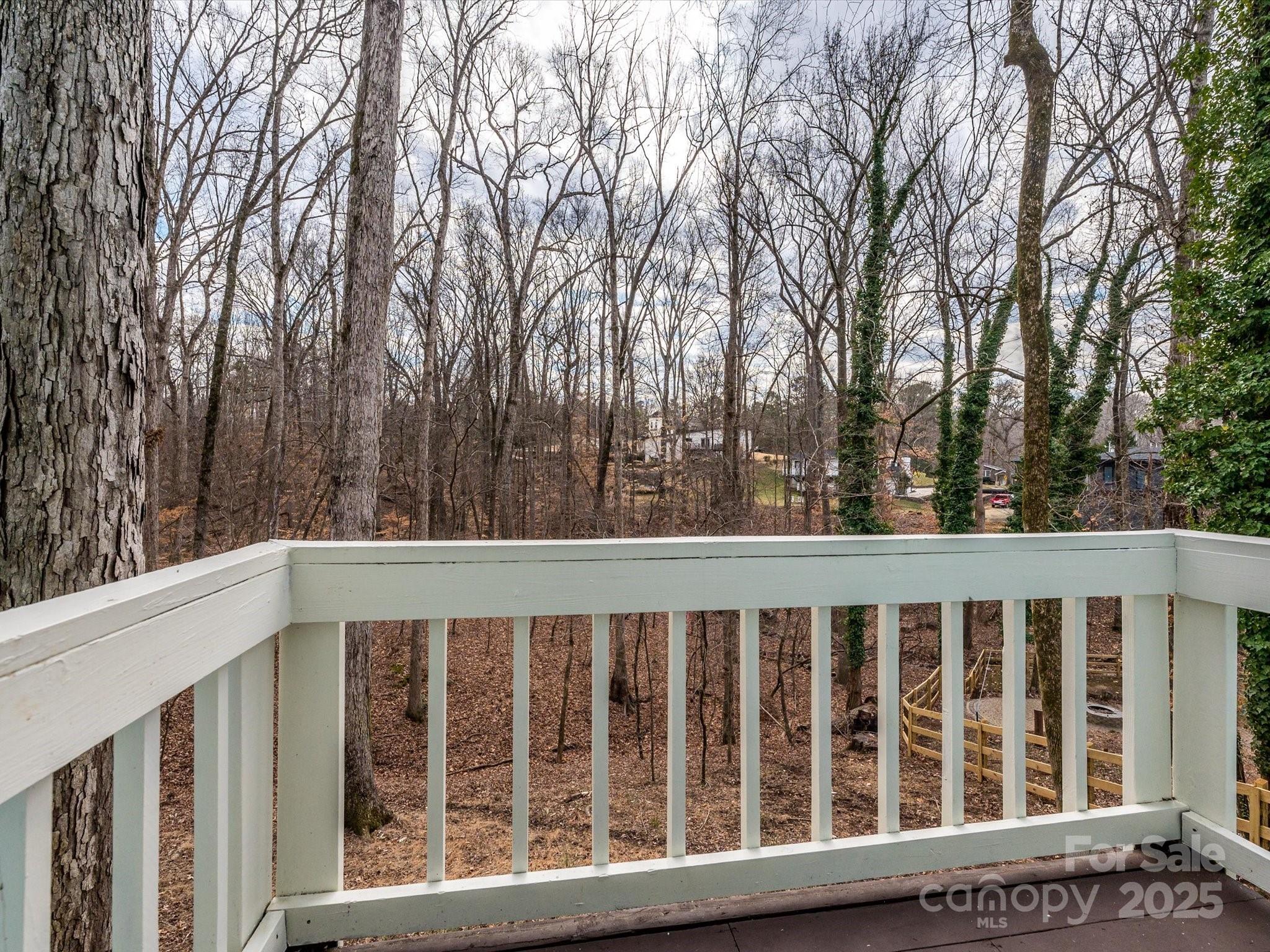 521 Mountainview Drive Charlotte, NC 28270 - Photo 23 of 35