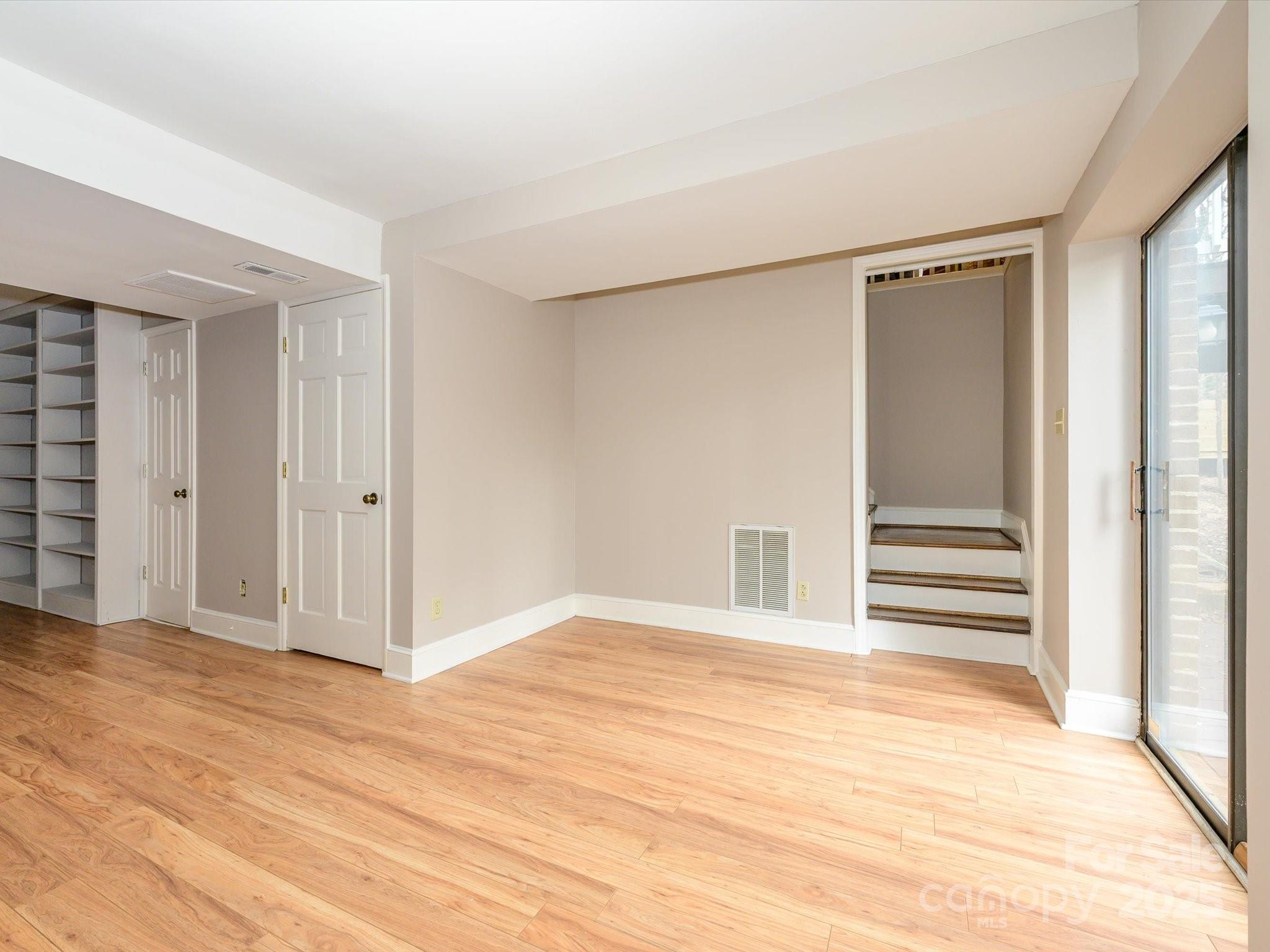 521 Mountainview Drive Charlotte, NC 28270 - Photo 26 of 35