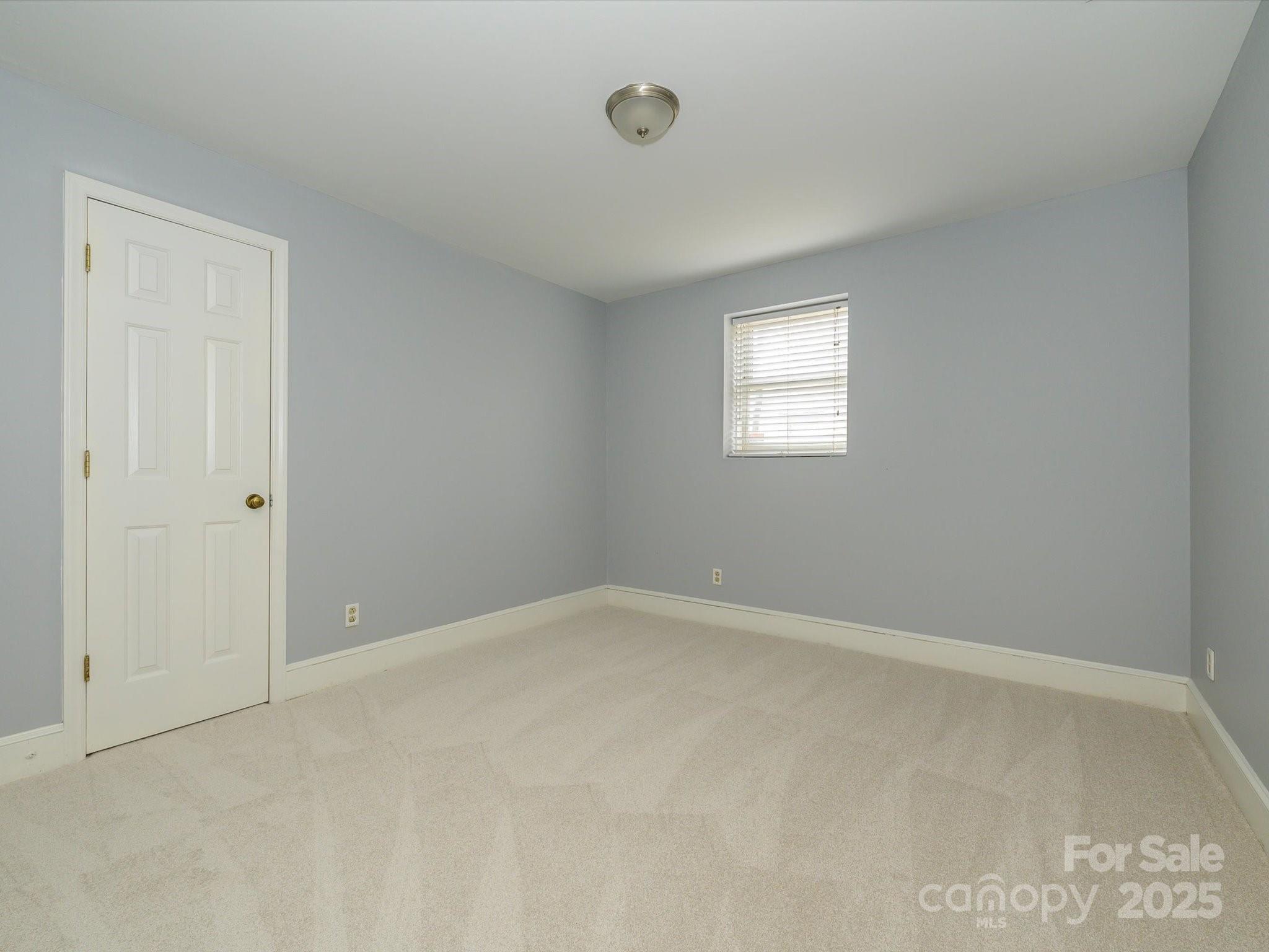 521 Mountainview Drive Charlotte, NC 28270 - Photo 30 of 35