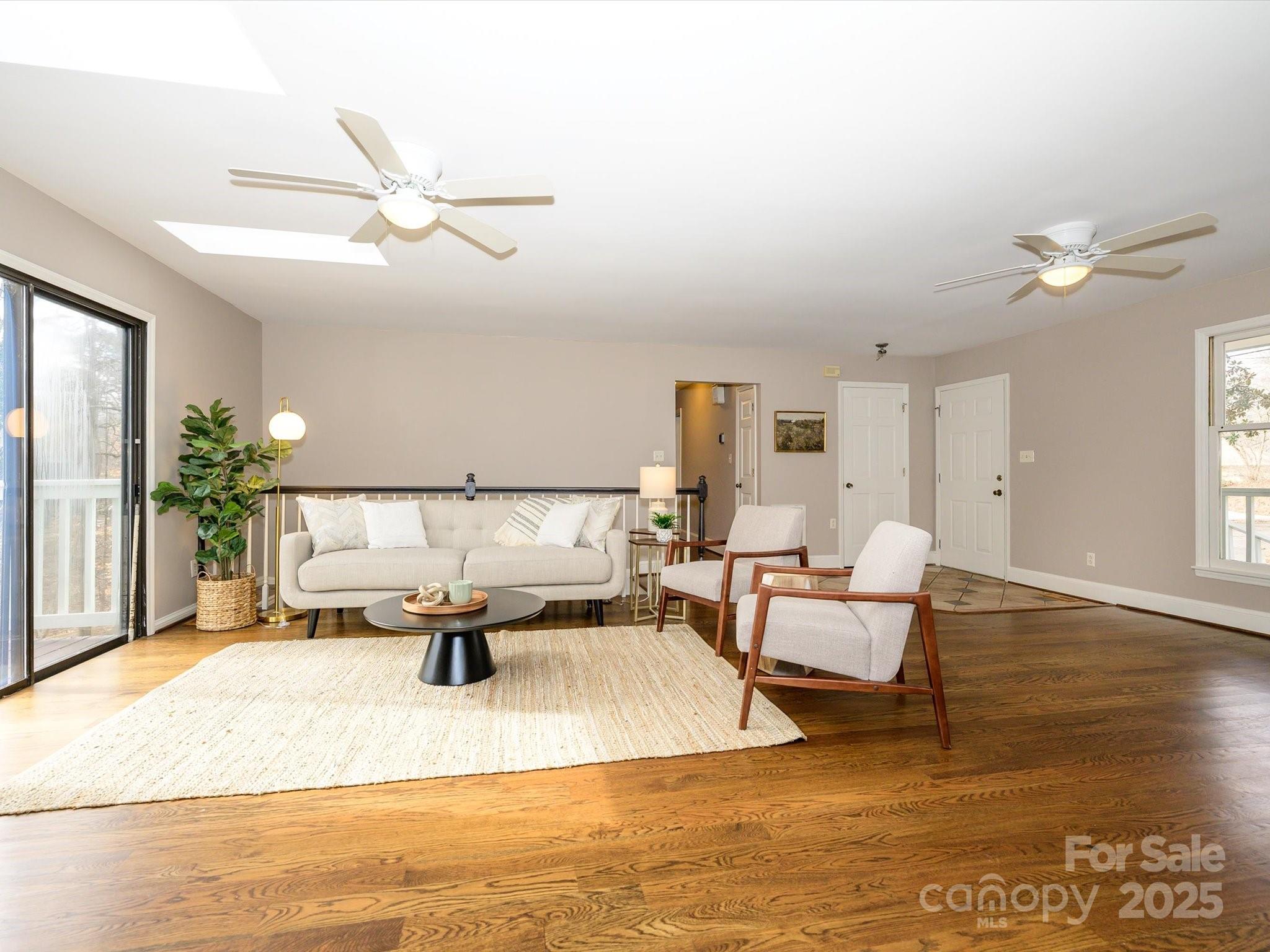 521 Mountainview Drive Charlotte, NC 28270 - Photo 6 of 35