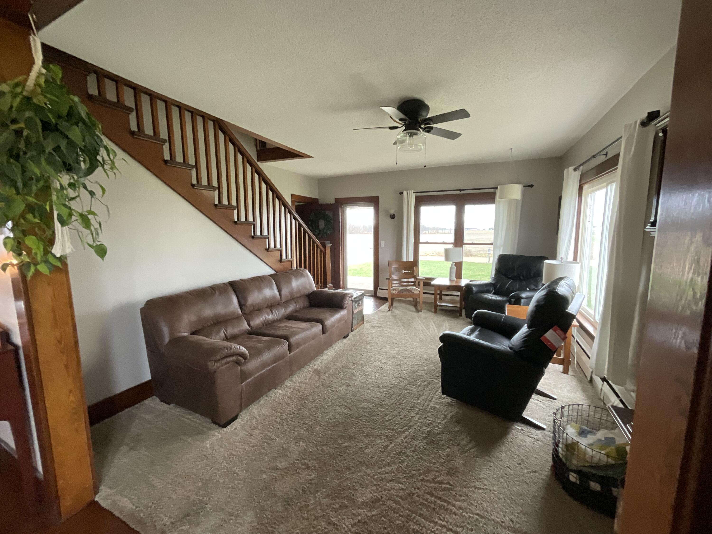 9898 Garfield Road Carson City, MI 48811 - Photo 6 of 42 IMG_0240