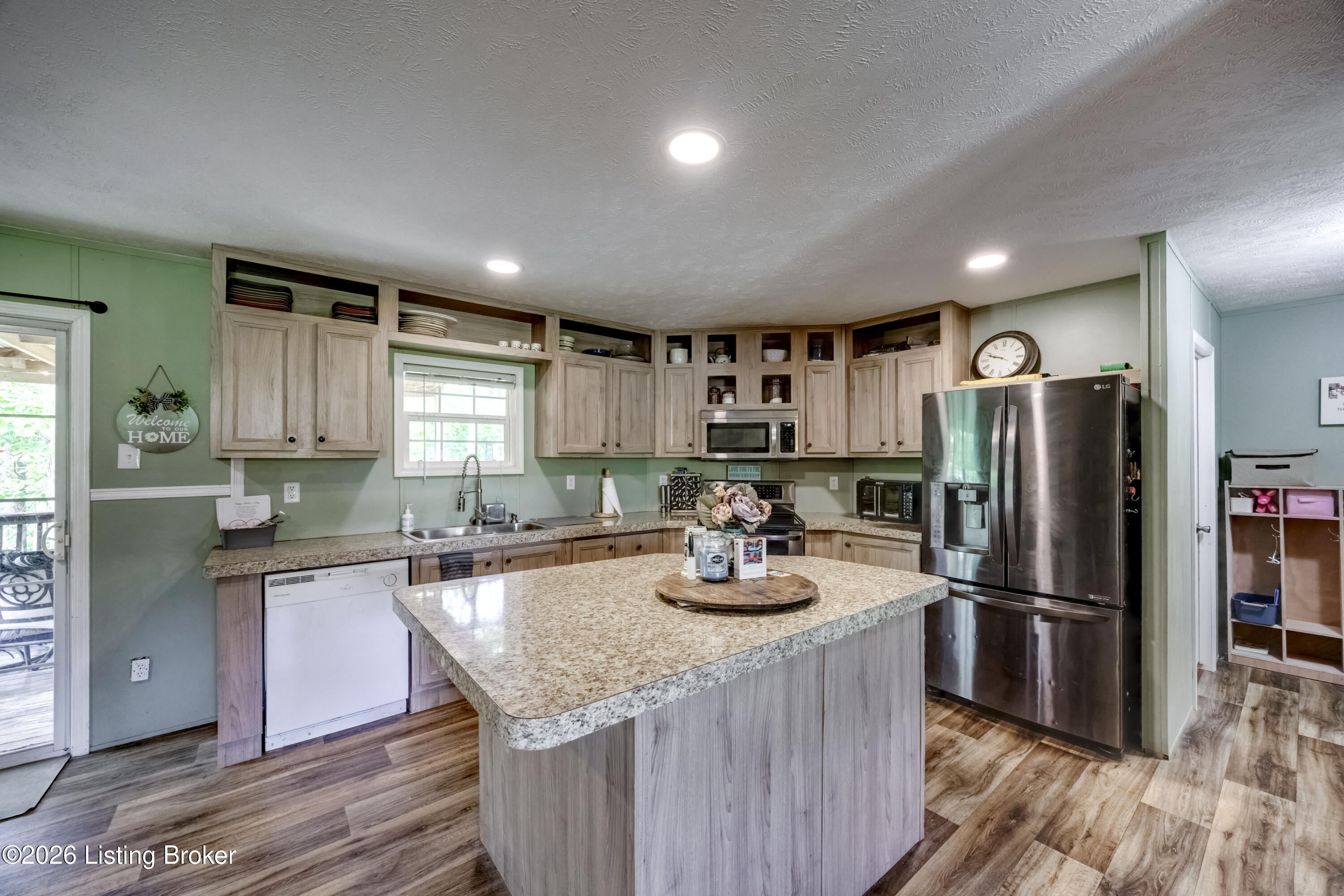 71 Toombs Road Bedford, KY 40006 - Photo 14 of 49 12