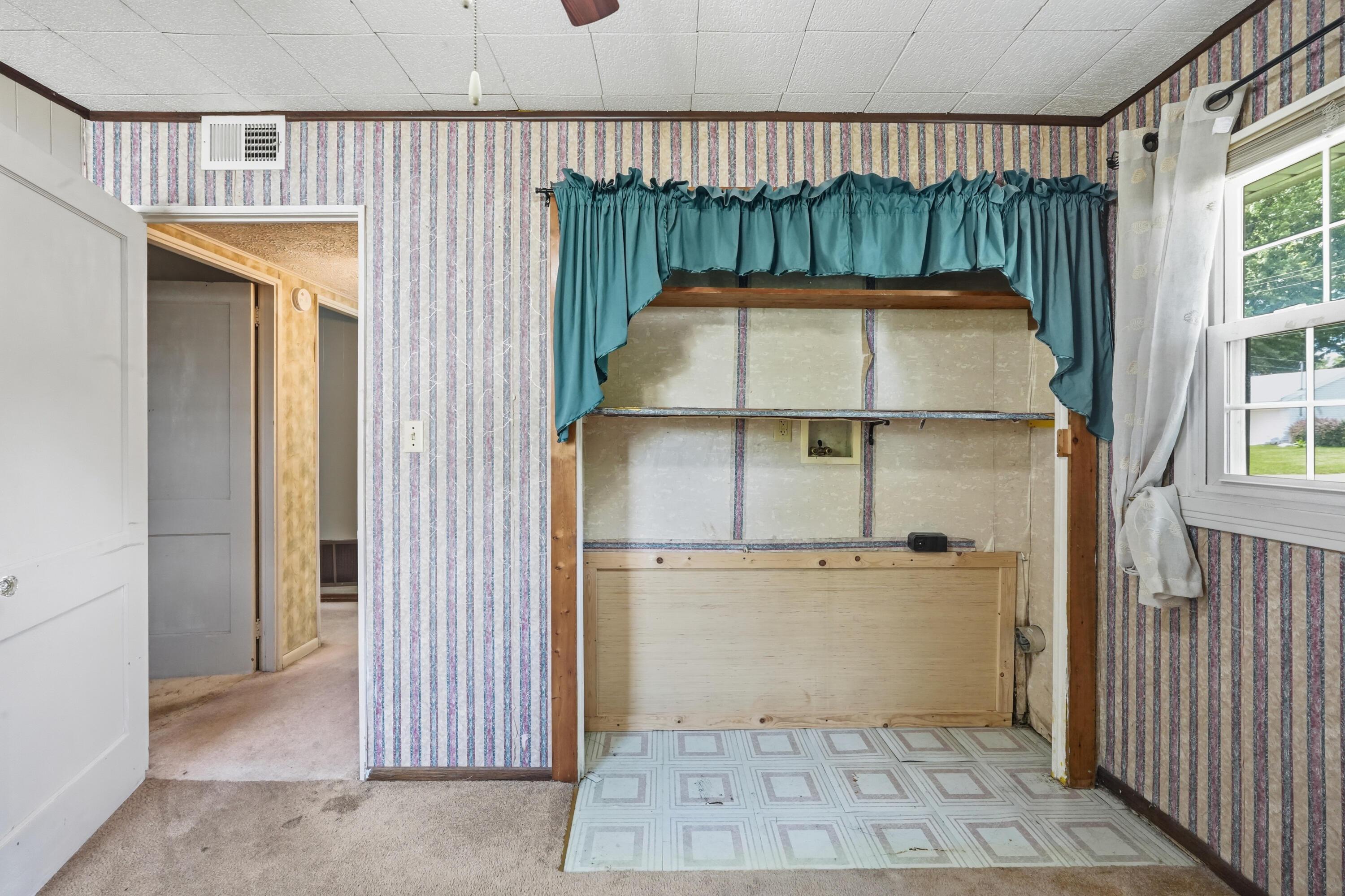 198 Cherry Hill Road Mansfield, OH 44907 - Photo 16 of 24 16