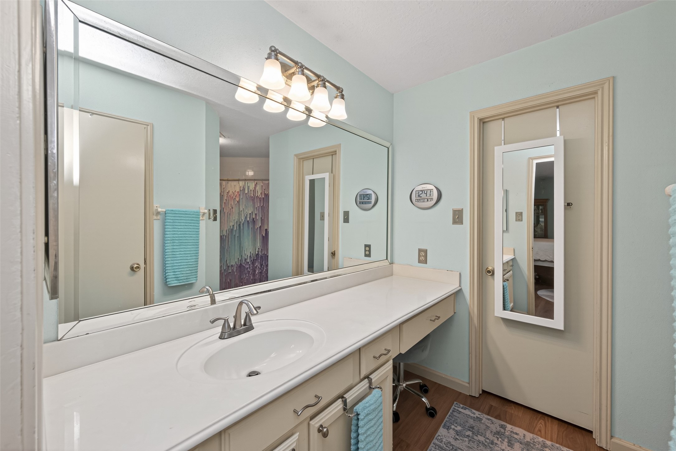 3639 Nutwood Lane Spring, TX 77389 - Photo 23 of 33 Primary bathroom with plenty of room for daily routines.