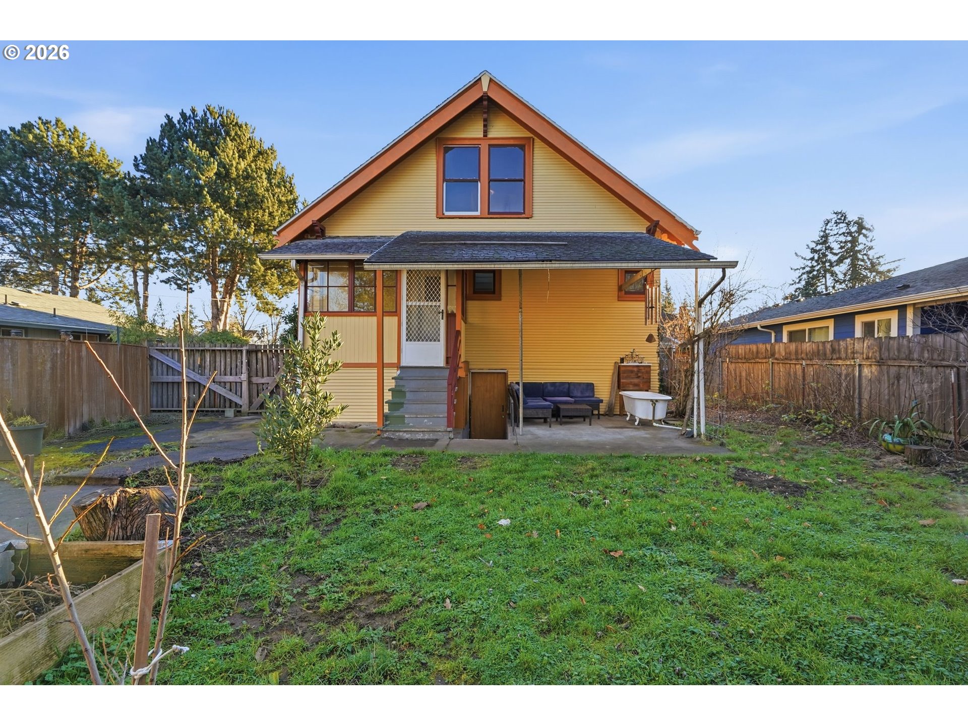 7619 Southeast Insley Street Portland, OR 97206 - Photo 18 of 20