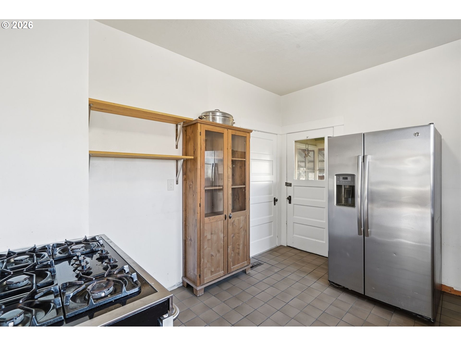 7619 Southeast Insley Street Portland, OR 97206 - Photo 10 of 20