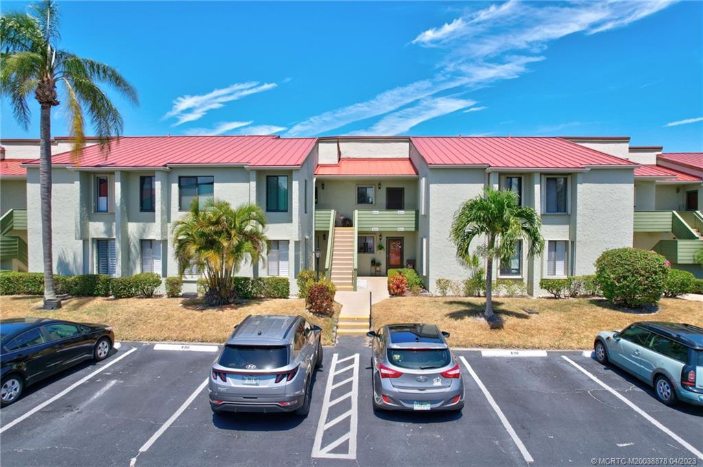 5463 Southeast Miles Grant Road, Unit 103 Stuart, FL 34997 - Photo 33 of 55 Gallery Image 33