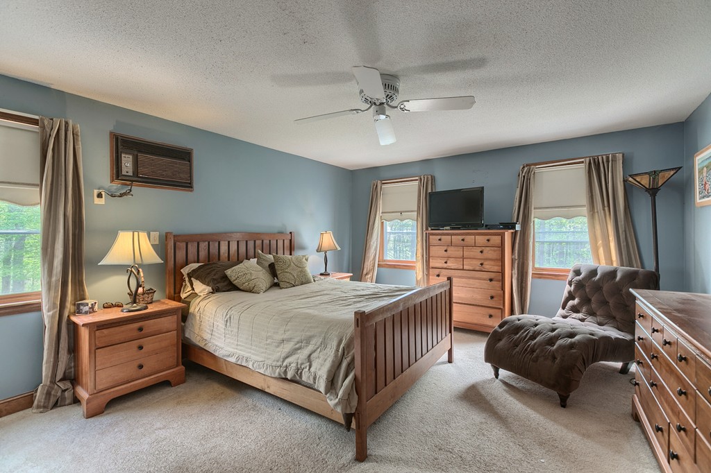 26 Willow Road Boxford, MA 01921 - Photo 17 of 29