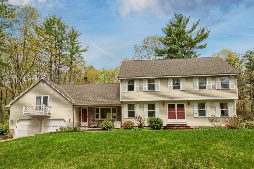 26 Willow Road Boxford, MA 01921 - Photo 2 of 29