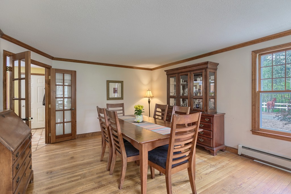 26 Willow Road Boxford, MA 01921 - Photo 4 of 29