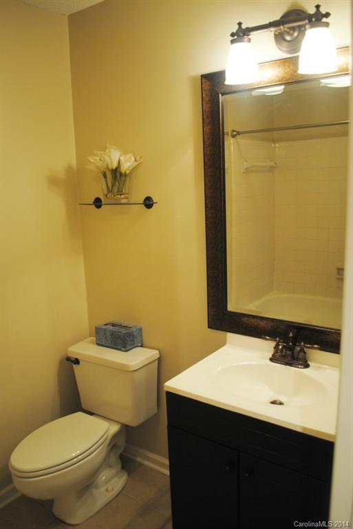 5003 Sharon Road, Unit F Charlotte, NC 28210 - Photo 13 of 21