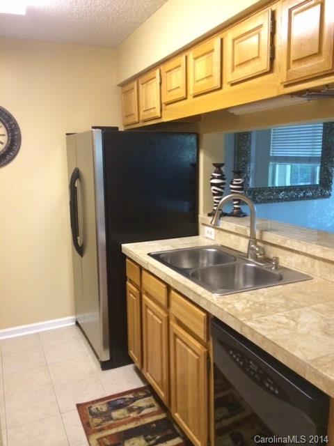 5003 Sharon Road, Unit F Charlotte, NC 28210 - Photo 5 of 21