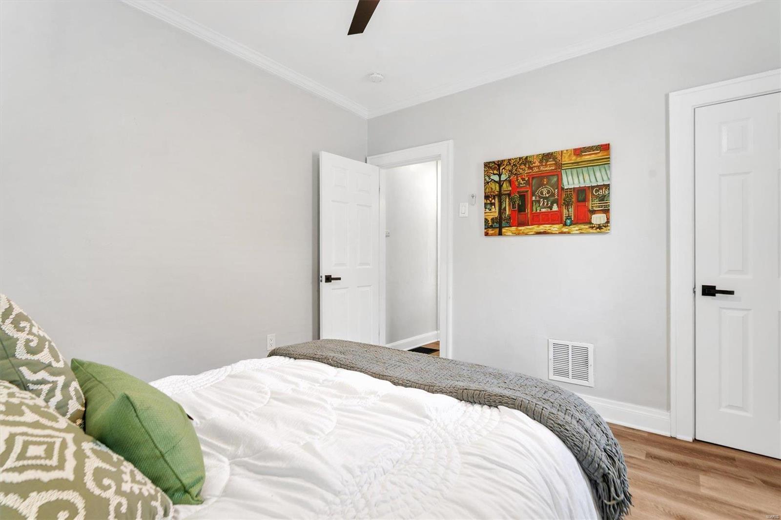 6021 Hampton Avenue St. Louis, MO 63109 - Photo 15 of 28