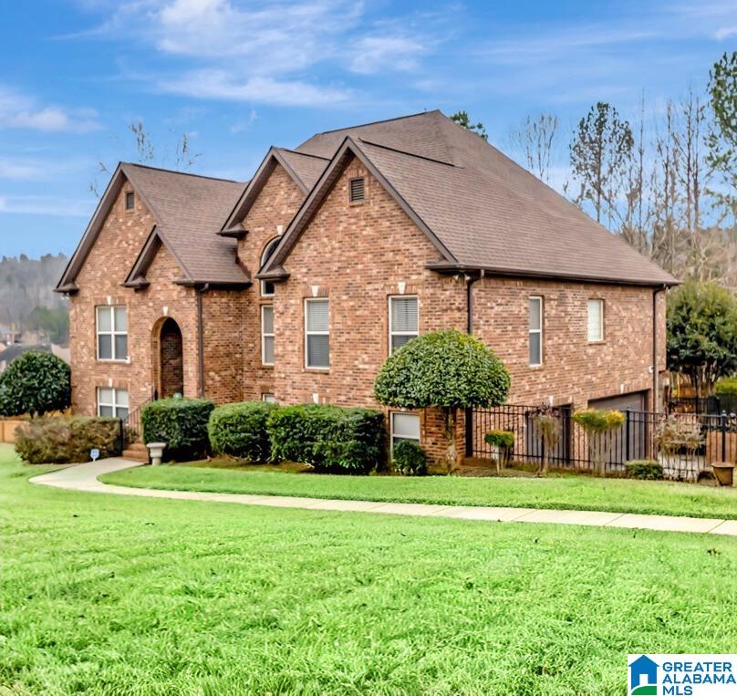 125 Lakeland Ridge Pelham, AL 35043 - Photo 2 of 48