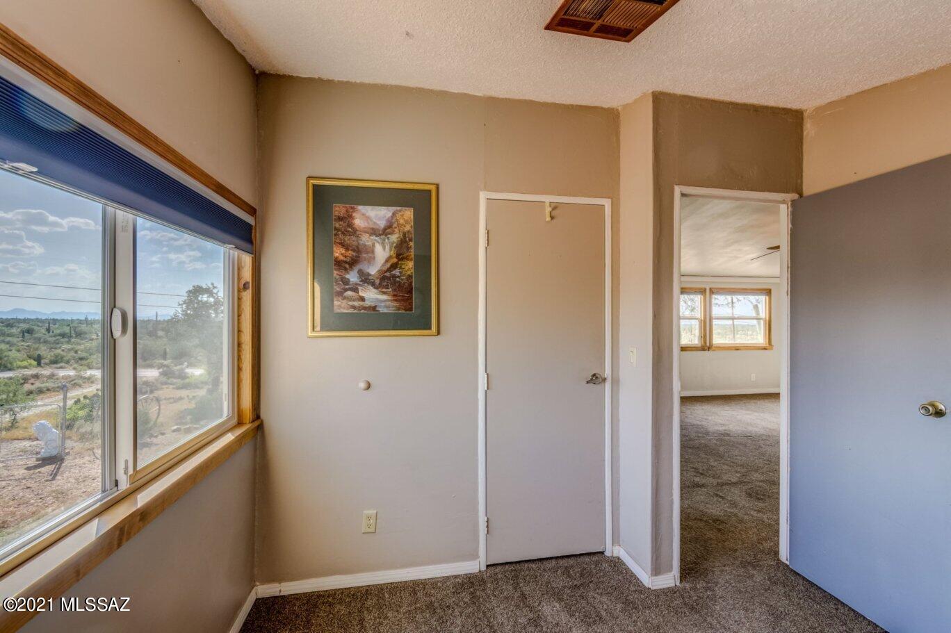 6644 North Van Ark Road Tucson, AZ 85743 - Photo 13 of 28