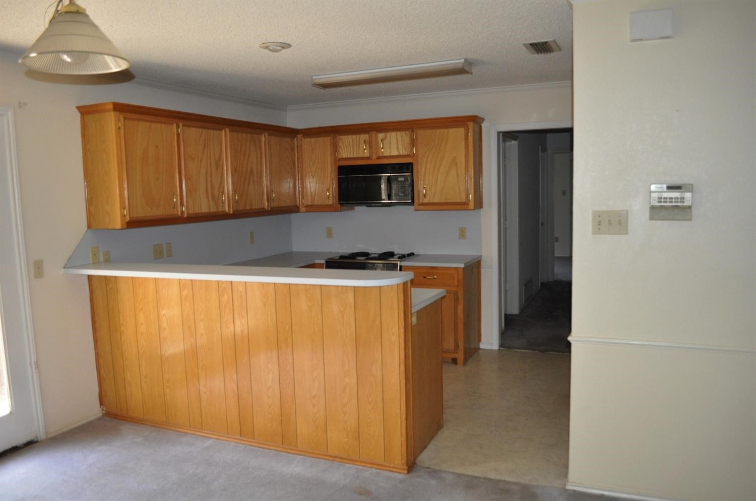 8202 Raleigh Avenue Lubbock, TX 79424 - Photo 3 of 9 Photo 3