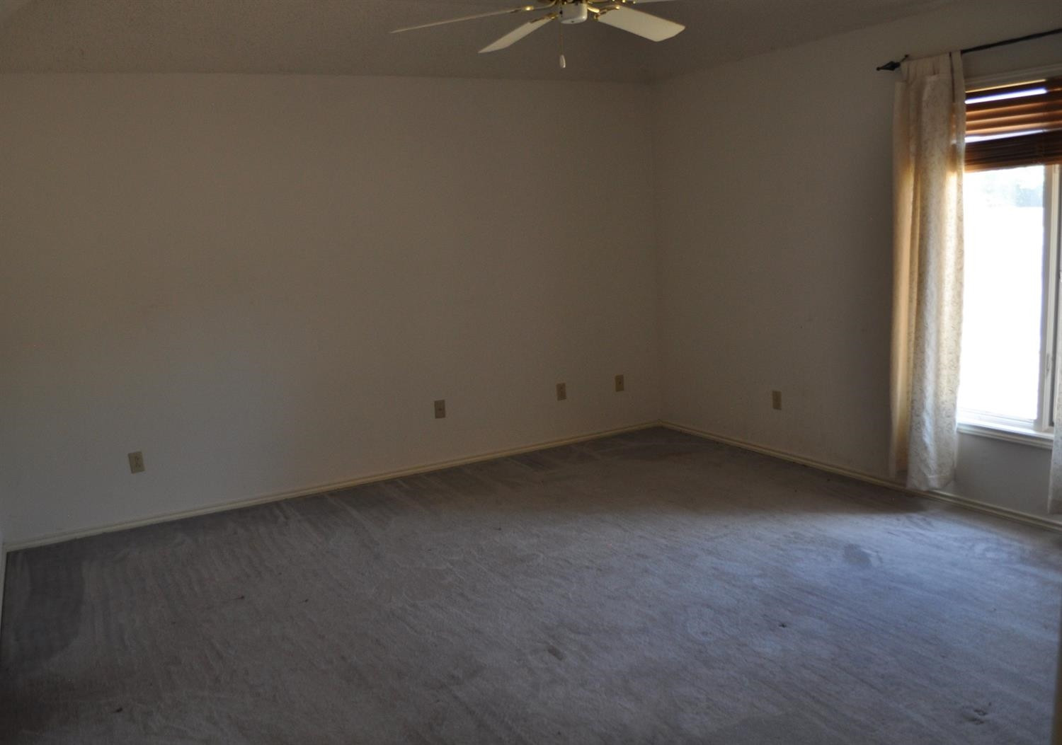 8202 Raleigh Avenue Lubbock, TX 79424 - Photo 6 of 9 Photo 6