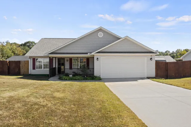 $274,900 | 110 Turquoise Drive, Laurens, SC 29360