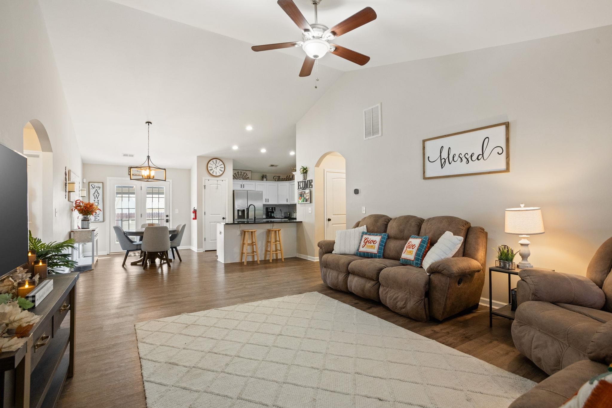 110 Turquoise Drive Laurens, SC 29360 - Photo 3 of 29