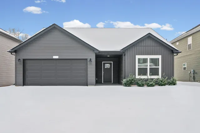 $295,000 | 214 King Road, Clarksville, TN 37042