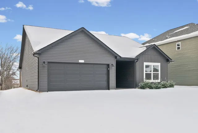 $295,000 | 214 King Road, Clarksville, TN 37042