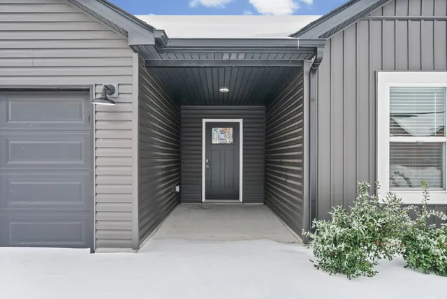 $295,000 | 214 King Road, Clarksville, TN 37042