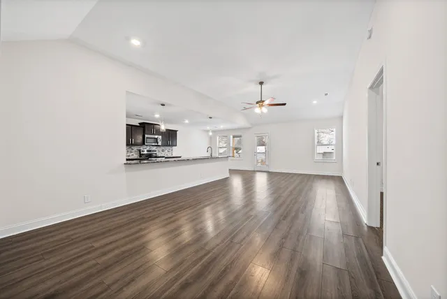 $295,000 | 214 King Road, Clarksville, TN 37042