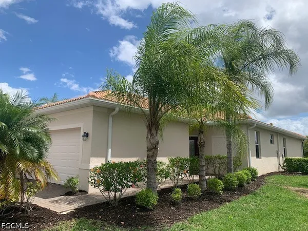 $1,900 | 10360 Prato Drive, Fort Myers, FL 33913