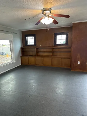 $4,500 | 7271 Elk Grove Florin Road, Sacramento, CA 95829