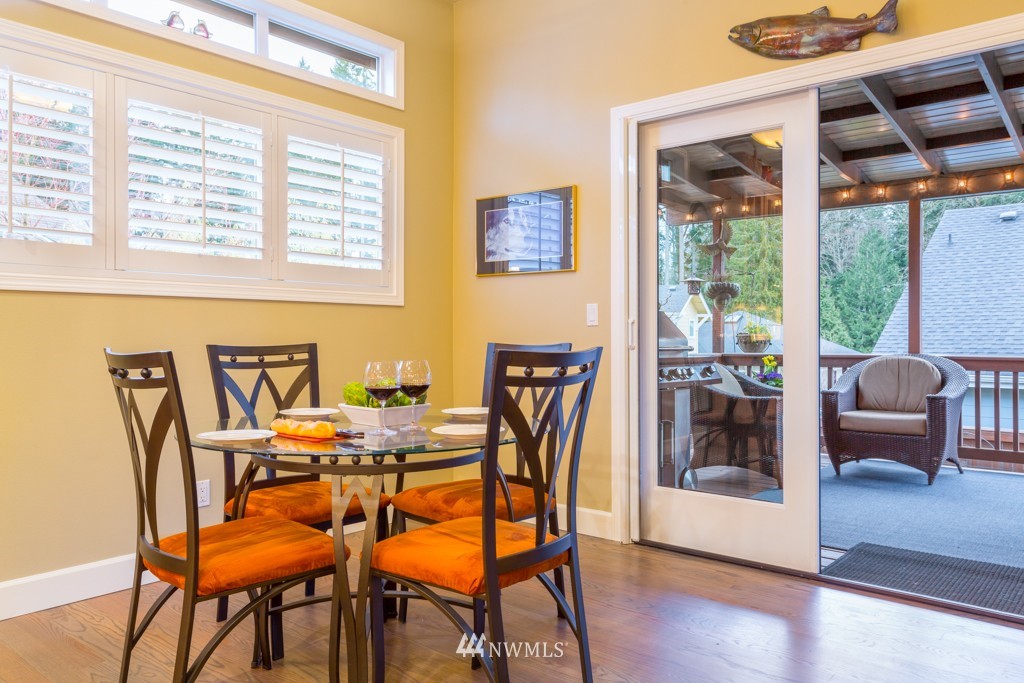 23766 Northeast Greens Crossing Road Redmond, WA 98053 - Photo 6 of 25 Gallery Image 6