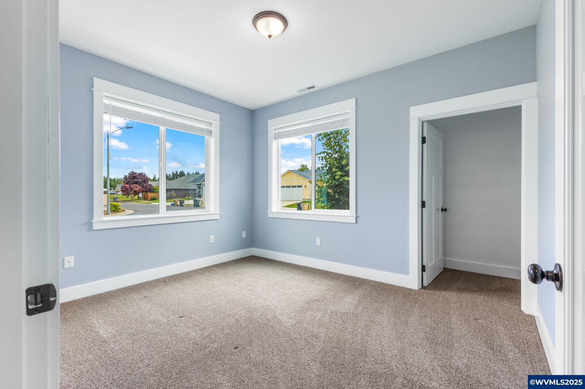 1412 Northwest Ellis Avenue Albany, OR 97321 - Photo 19 of 31