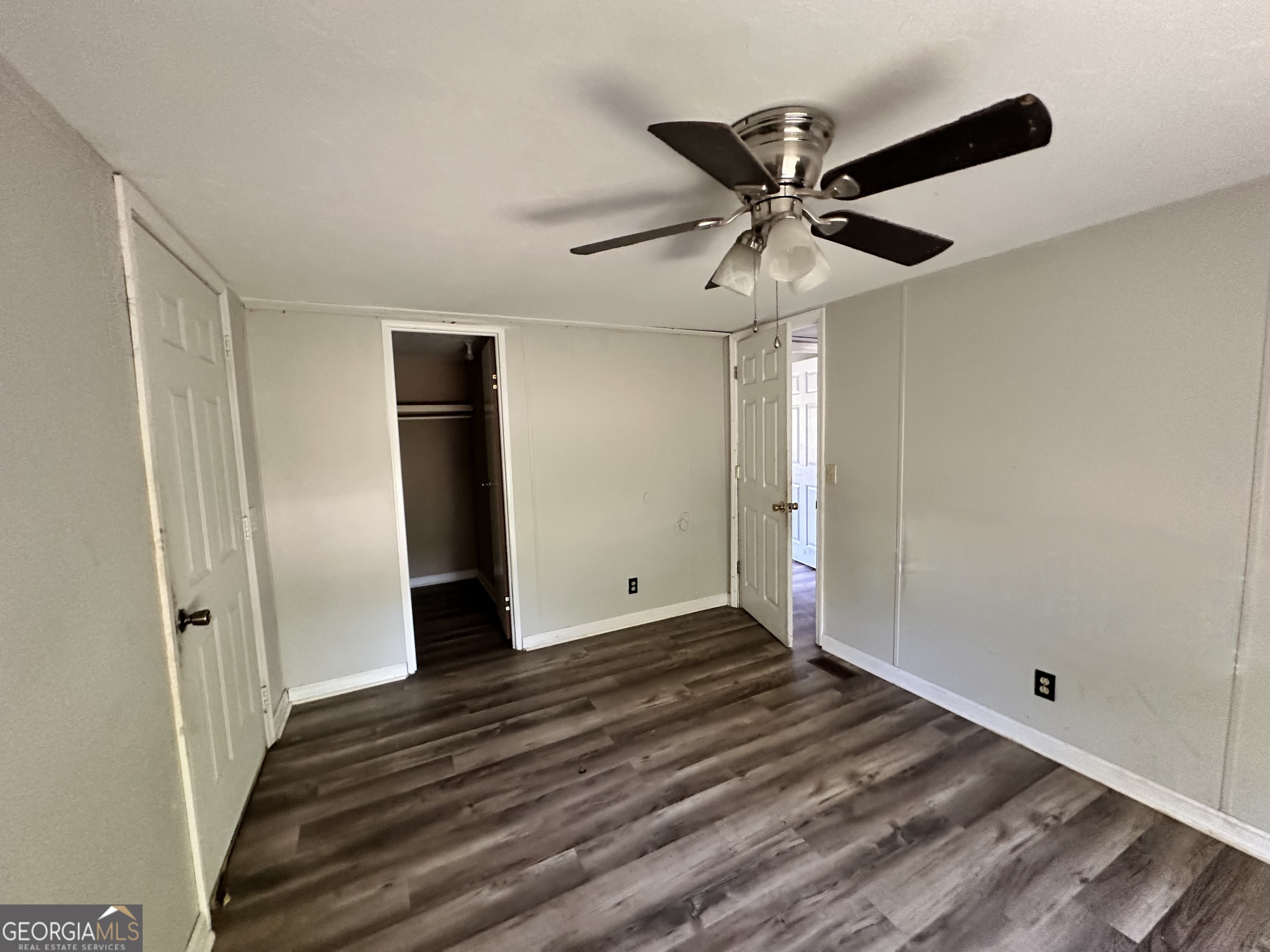 4523 Mockingbird Lane Waycross, GA 31503 - Photo 6 of 36