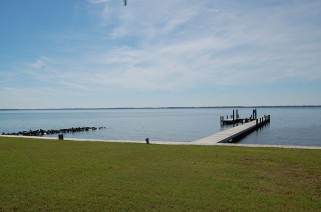 800 West Island View Road Bath, NC 27808 - Photo 1 of 12 Primary Photo