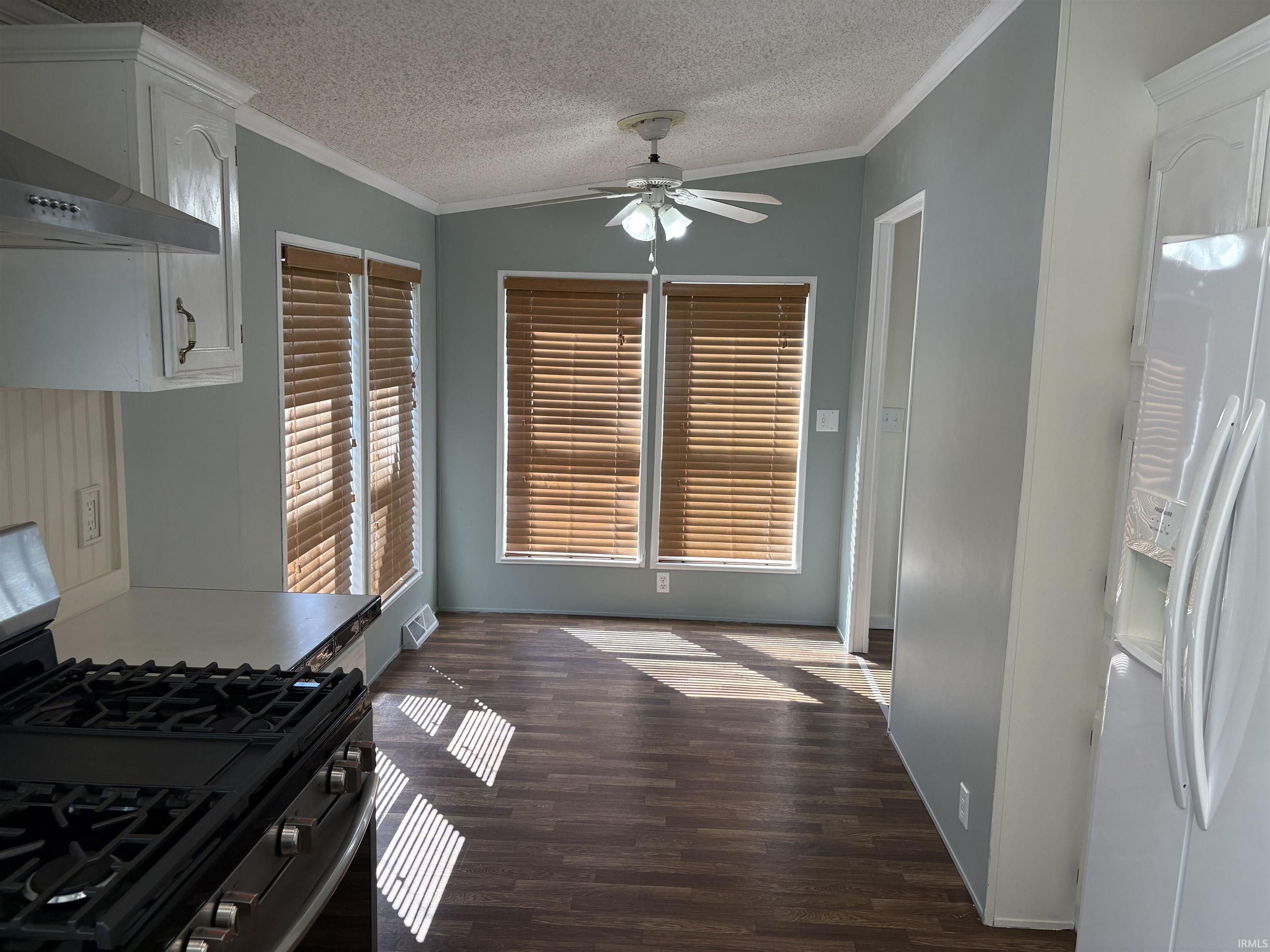 4100 Red Rock Road Bloomington, IN 47403 - Photo 5 of 11 Gallery Image 5