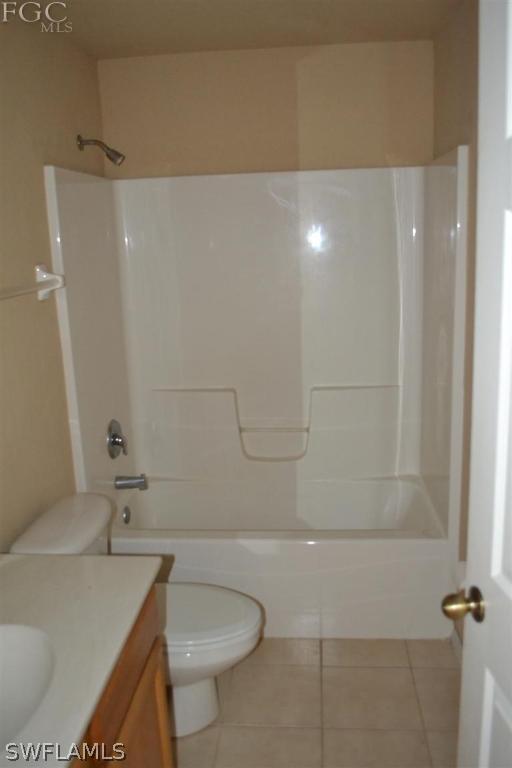 5281 Leeds Road Fort Myers, FL 33907 - Photo 5 of 9 Gallery Image 5
