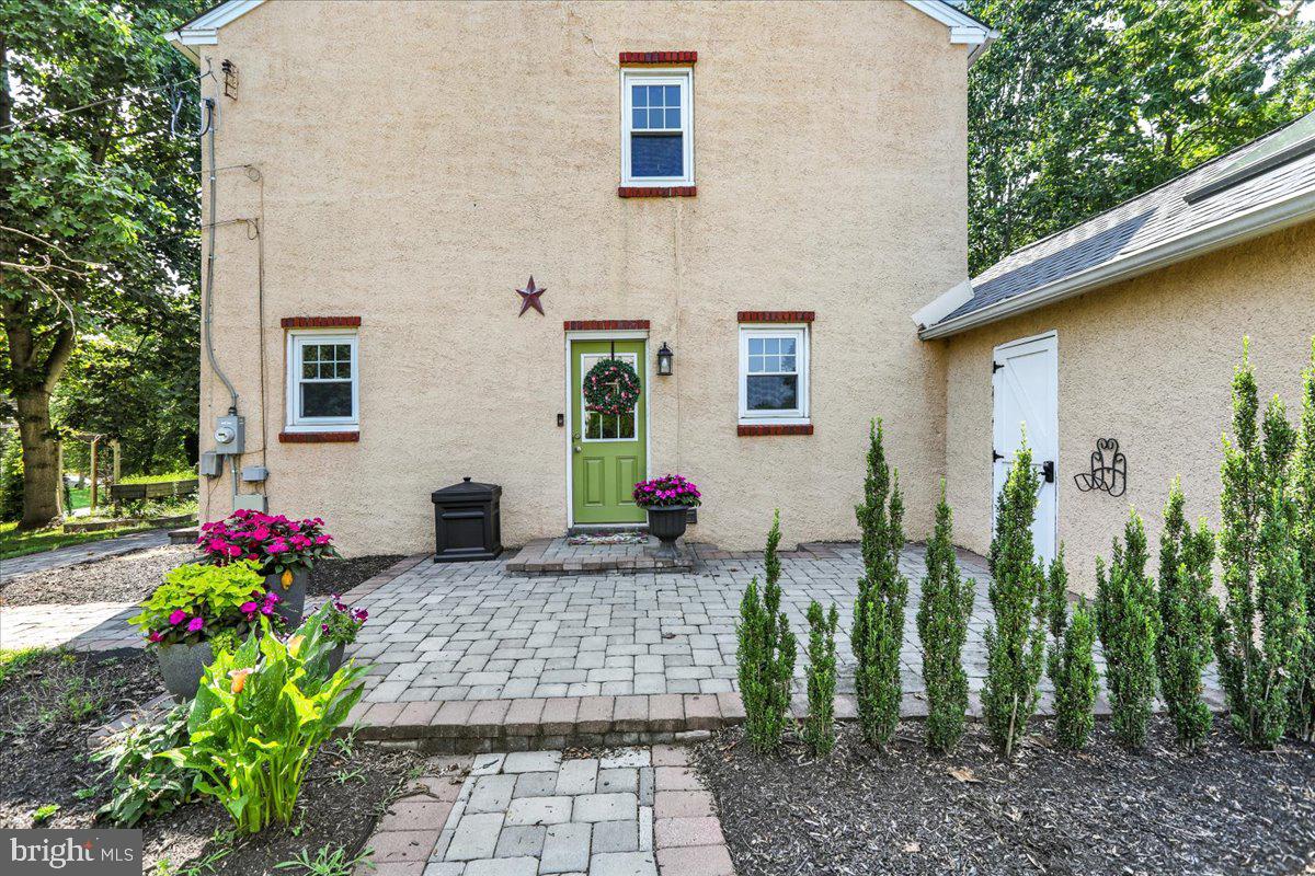 913 Valley Forge Road Phoenixville, PA 19460 - Photo 7 of 40 Gallery Image 7