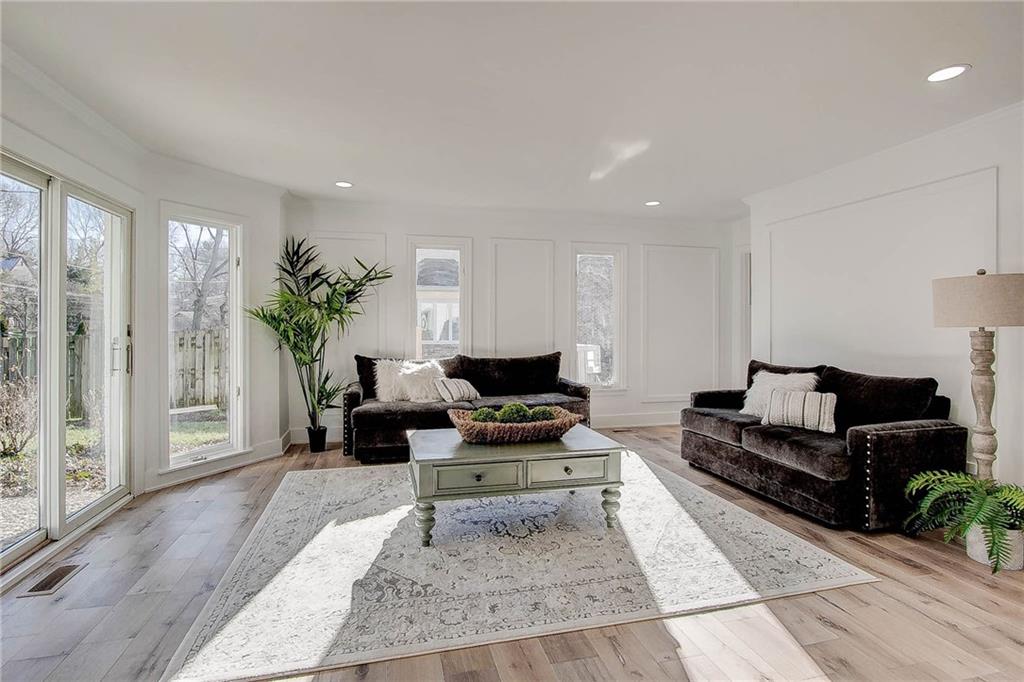 4339 Royal Pine Boulevard Indianapolis, IN 46250 - Photo 11 of 42