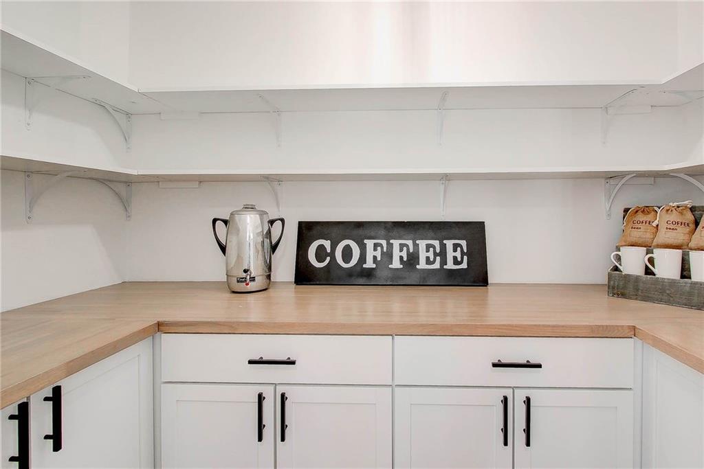 4339 Royal Pine Boulevard Indianapolis, IN 46250 - Photo 12 of 42