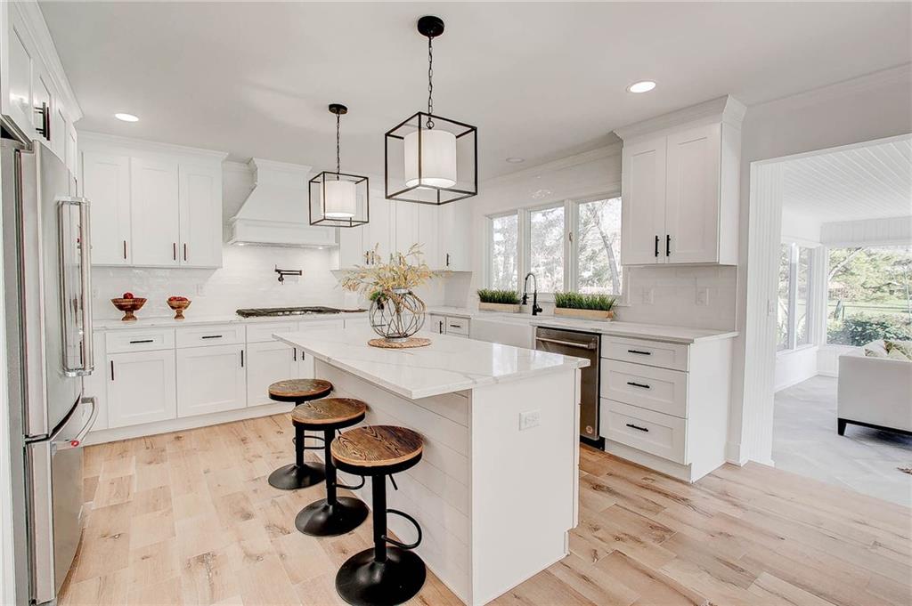 4339 Royal Pine Boulevard Indianapolis, IN 46250 - Photo 13 of 42