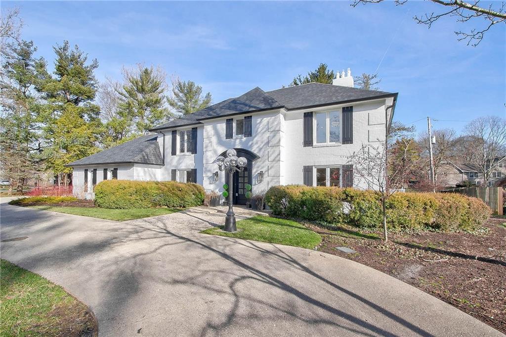 4339 Royal Pine Boulevard Indianapolis, IN 46250 - Photo 3 of 42