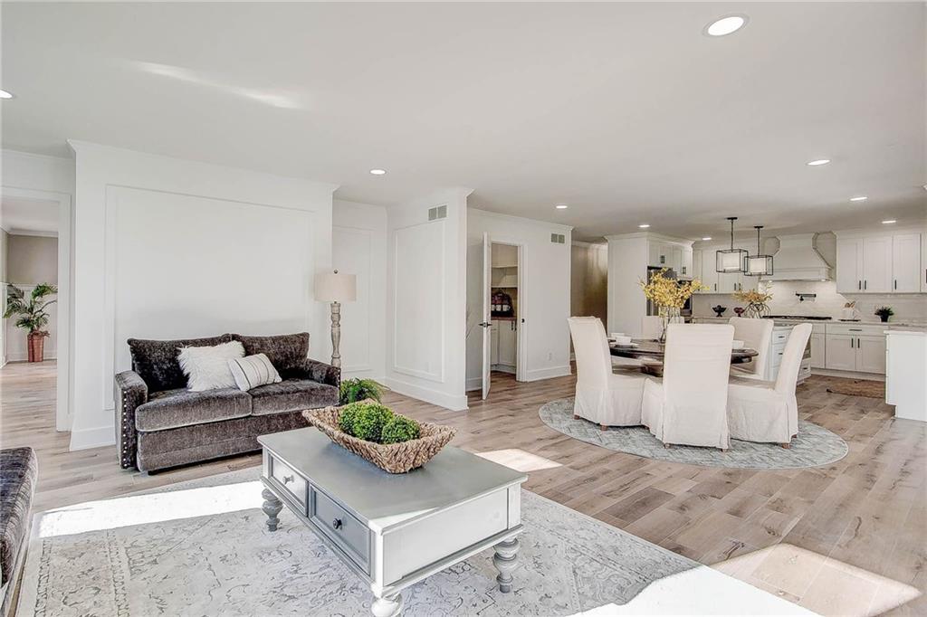 4339 Royal Pine Boulevard Indianapolis, IN 46250 - Photo 10 of 42